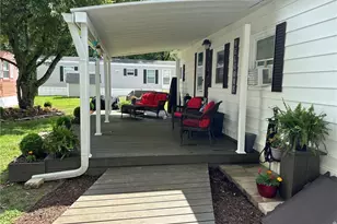 220 Greenbriar, Elyria, OH 44035 - Photo 7