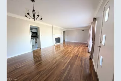 545 N Ray Drive, Zanesville, OH 43701 - Photo 7