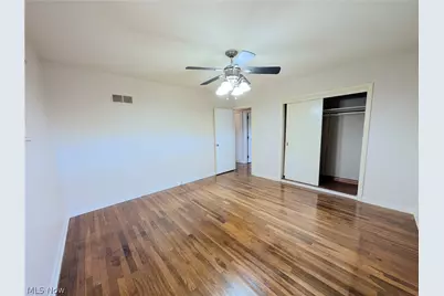 545 N Ray Drive, Zanesville, OH 43701 - Photo 13
