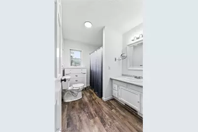 7160 Strausser Street NW, North Canton, OH 44720 - Photo 31