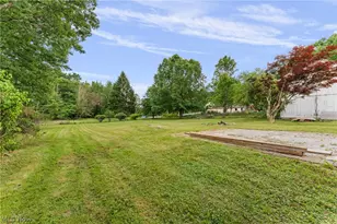 7160 Strausser St NW, North Canton, OH 44720 - Photo 37
