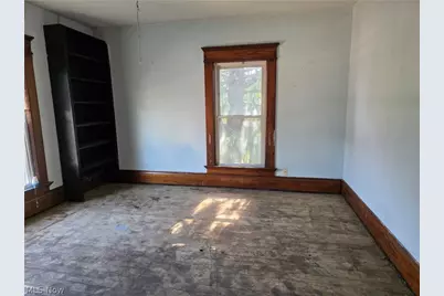214 W Church Street, Newcomerstown, OH 43832 - Photo 15