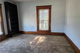 214 W Church St, Newcomerstown, OH 43832 - Photo 15