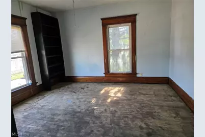 214 W Church Street, Newcomerstown, OH 43832 - Photo 13