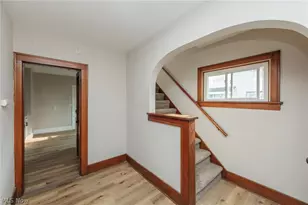 2233 E 33rd St, Lorain, OH 44055 - Photo 11