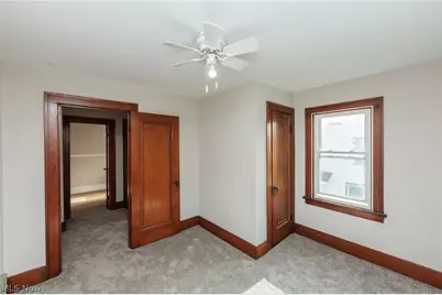 2233 E 33rd Street, Lorain, OH 44055 - Photo 13