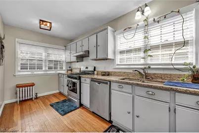 18428 Winslow Road, Huber Heights, OH 44122 - Photo 9