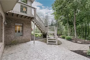 4013 Meadowvale Ct, Akron, OH 44333 - Photo 43