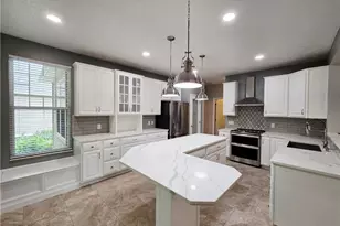 1901 Pembrooke Ln, Avon, OH 44011 - Photo 11