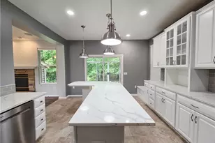 1901 Pembrooke Ln, Avon, OH 44011 - Photo 13