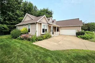 1901 Pembrooke Ln, Avon, OH 44011 - Photo 5