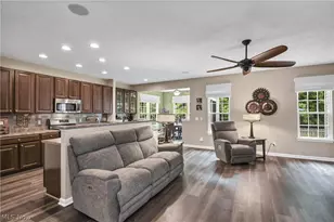 8824 Wheaton Pl, North Ridgeville, OH 44039 - Photo 13