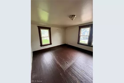 107 W Dalton Street, Akron, OH 44310 - Photo 7