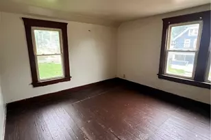 107 W Dalton St, Akron, OH 44310 - Photo 7
