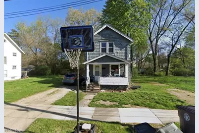 107 W Dalton Street, Akron, OH 44310 - Photo 1