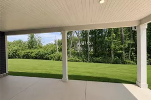 7991 Dorsey Ct, Concord Twp, OH 44077 - Photo 9