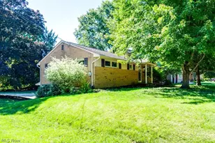 904 Woodside Ave SE, North Canton, OH 44720 - Photo 3