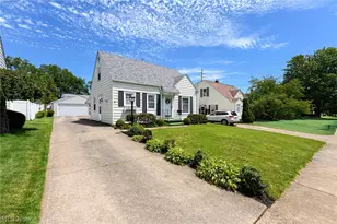 2585 25th St, Cuyahoga Falls, OH 44223 - Photo 37