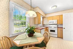 2585 25th St, Cuyahoga Falls, OH 44223 - Photo 9