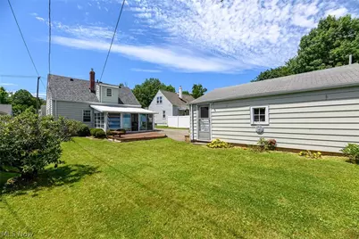 2585 25th Street, Cuyahoga Falls, OH 44223 - Photo 35