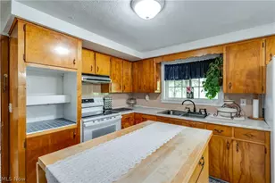 12722 Lisbon Street SE, Paris, OH 44669 - Photo 13