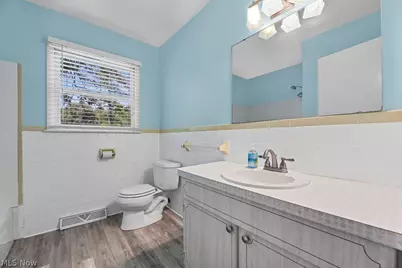 6000 Oakhill Avenue NE, Alliance, OH 44601 - Photo 27