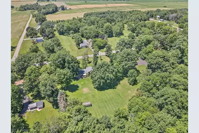 6000 Oakhill Avenue NE, Alliance, OH 44601 - Photo 43