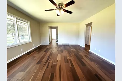 4511 Dueber Avenue SW, Canton, OH 44706 - Photo 9