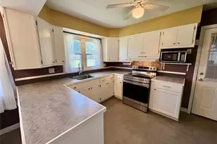 89 Roosevelt Dr, Geneva, OH 44041 - Photo 3