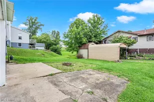 702 16th St, Cambridge, OH 43725 - Photo 47