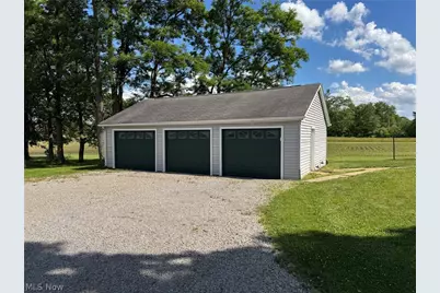 7305 S Duck Creek Road, Berlin Center, OH 44401 - Photo 5