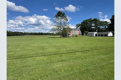 7305 S Duck Creek Road, Berlin Center, OH 44401 - Photo 17