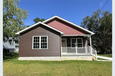 363 Sexton Street, Struthers, OH 44471 - Photo 1