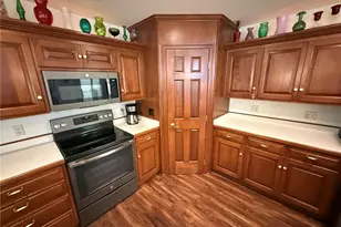 725 Dale Ave NW, Strasburg, OH 44680 - Photo 17