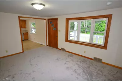 511 Ewart Road, Akron, OH 44312 - Photo 11