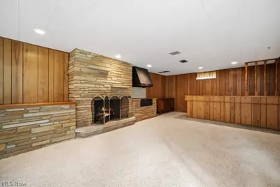 1885 W Sprague Road, Grandview Heights, OH 44147 - Photo 25