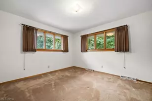 1885 W Sprague Rd, Grandview Heights, OH 44147 - Photo 15
