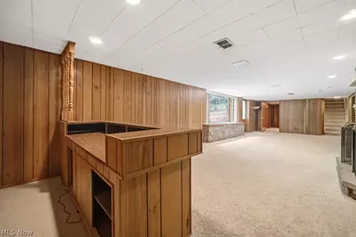 1885 W Sprague Road, Grandview Heights, OH 44147 - Photo 33