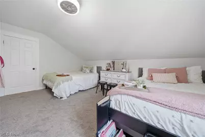 1219 9th Street SW, Massillon, OH 44647 - Photo 33