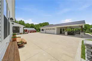 1219 9th St SW, Massillon, OH 44647 - Photo 5