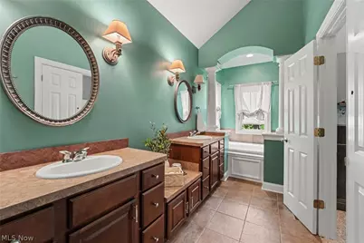 11780 Ascot Lane, Chagrin Falls, OH 44023 - Photo 19