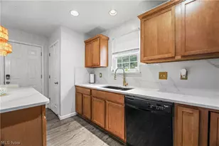 6103 Scovill Ave, Loveland, OH 44104 - Photo 7