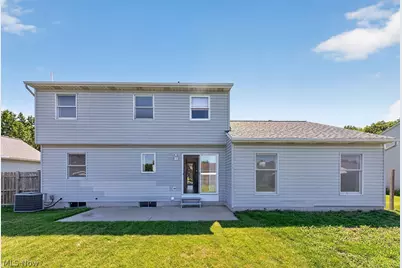 125 Queen Anne Circle, Elyria, OH 44035 - Photo 31