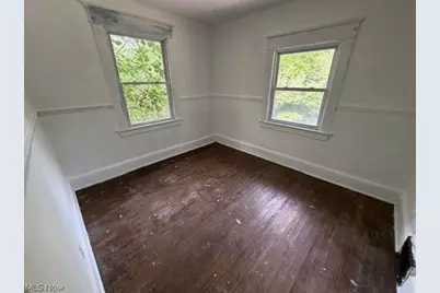 462 Watson Street, Akron, OH 44305 - Photo 9