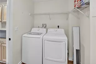 3324 Lenox Village Dr, Fairlawn, OH 44333 - Photo 25
