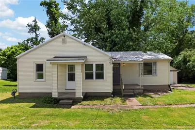 86 Van Sant Street, Zanesville, OH 43701 - Photo 1