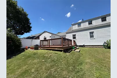 210 Woodrow Street NW, North Canton, OH 44720 - Photo 9