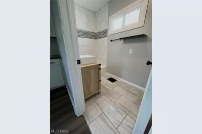 1554 Wheeling Avenue, Zanesville, OH 43701 - Photo 7