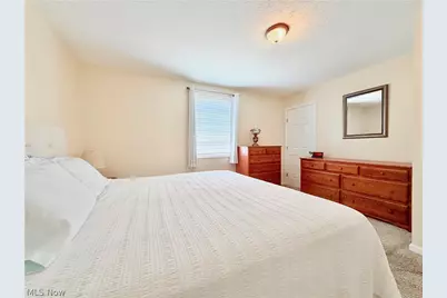 613 McKenna Drive, Williamstown, WV 26187 - Photo 13