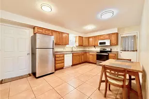 613 McKenna Dr, Williamstown, WV 26187 - Photo 9